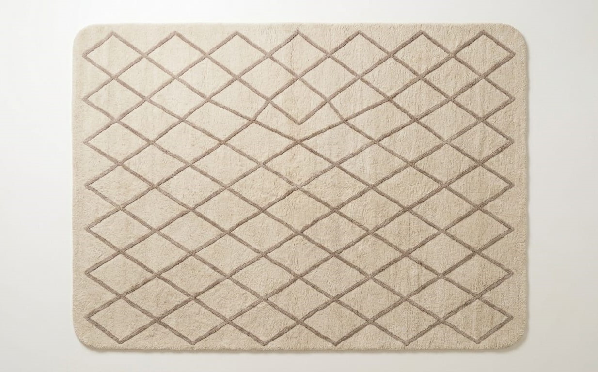 Woollen Organic Shape